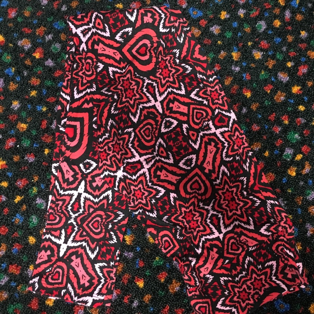 OS Lularoe valentine leggings